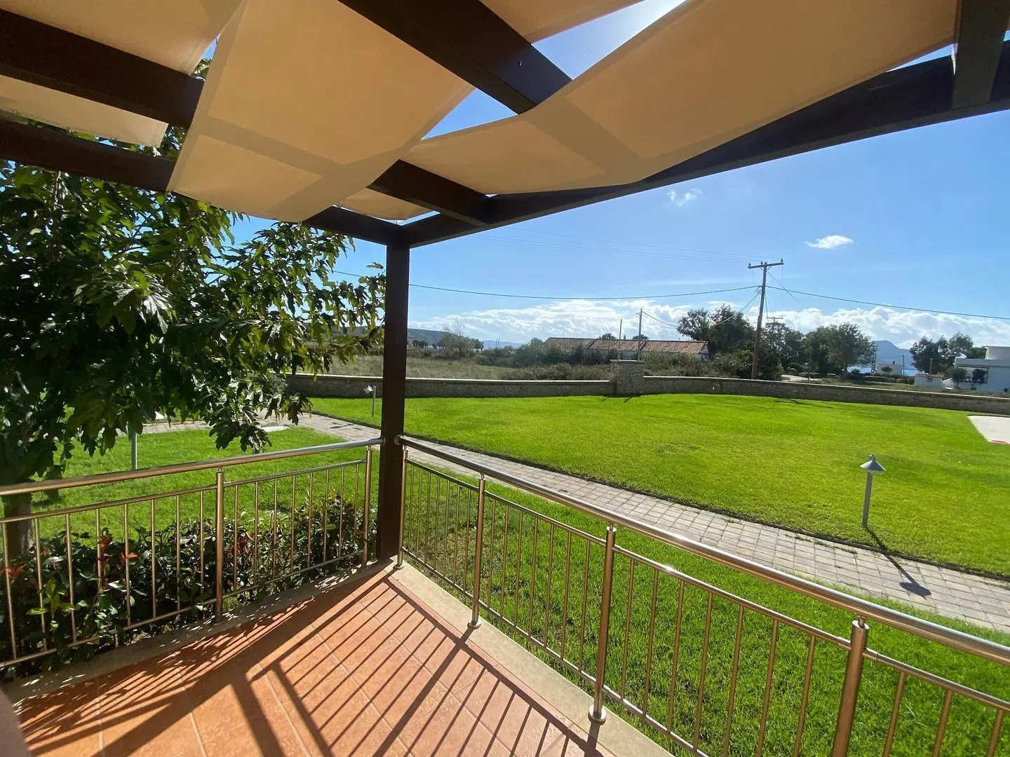 Niriides Luxury Villas Terrasse