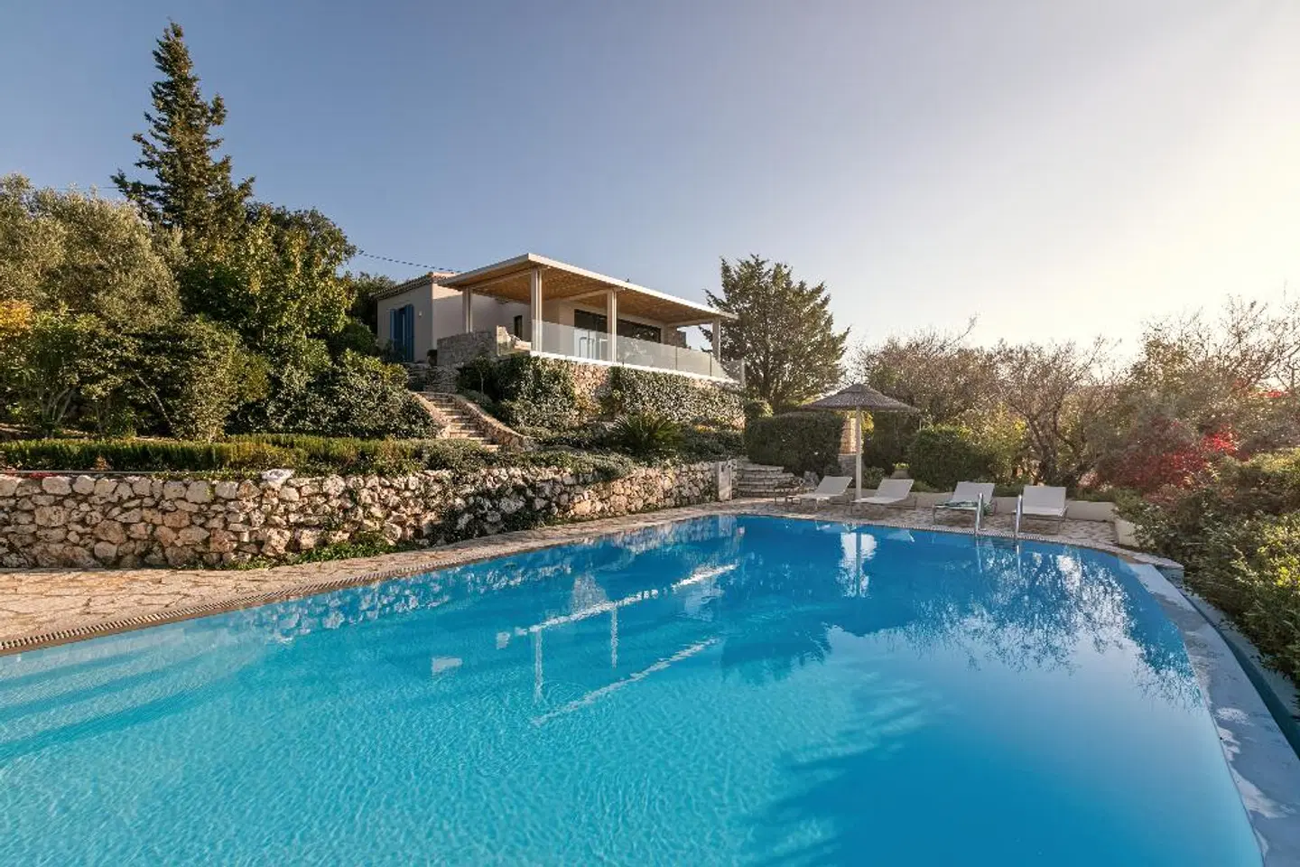 Artblue Villas OUTDOOR_POOL