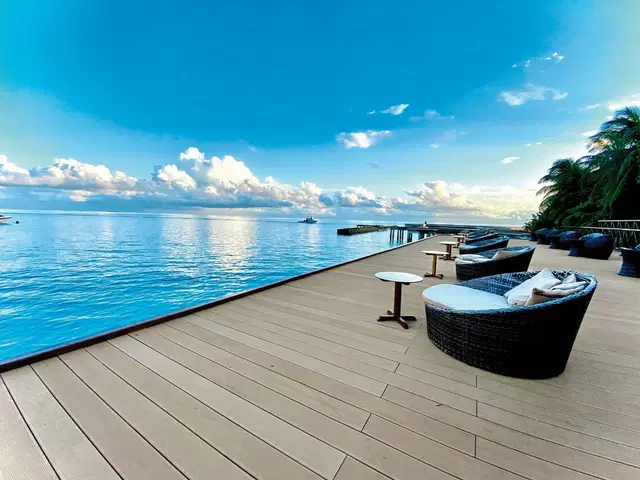 Fihalhohi Maldives Terrasse