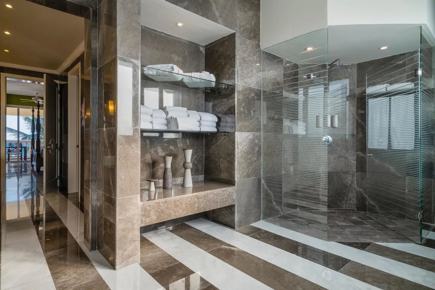 JOIA Paraíso by Iberostar Badezimmer