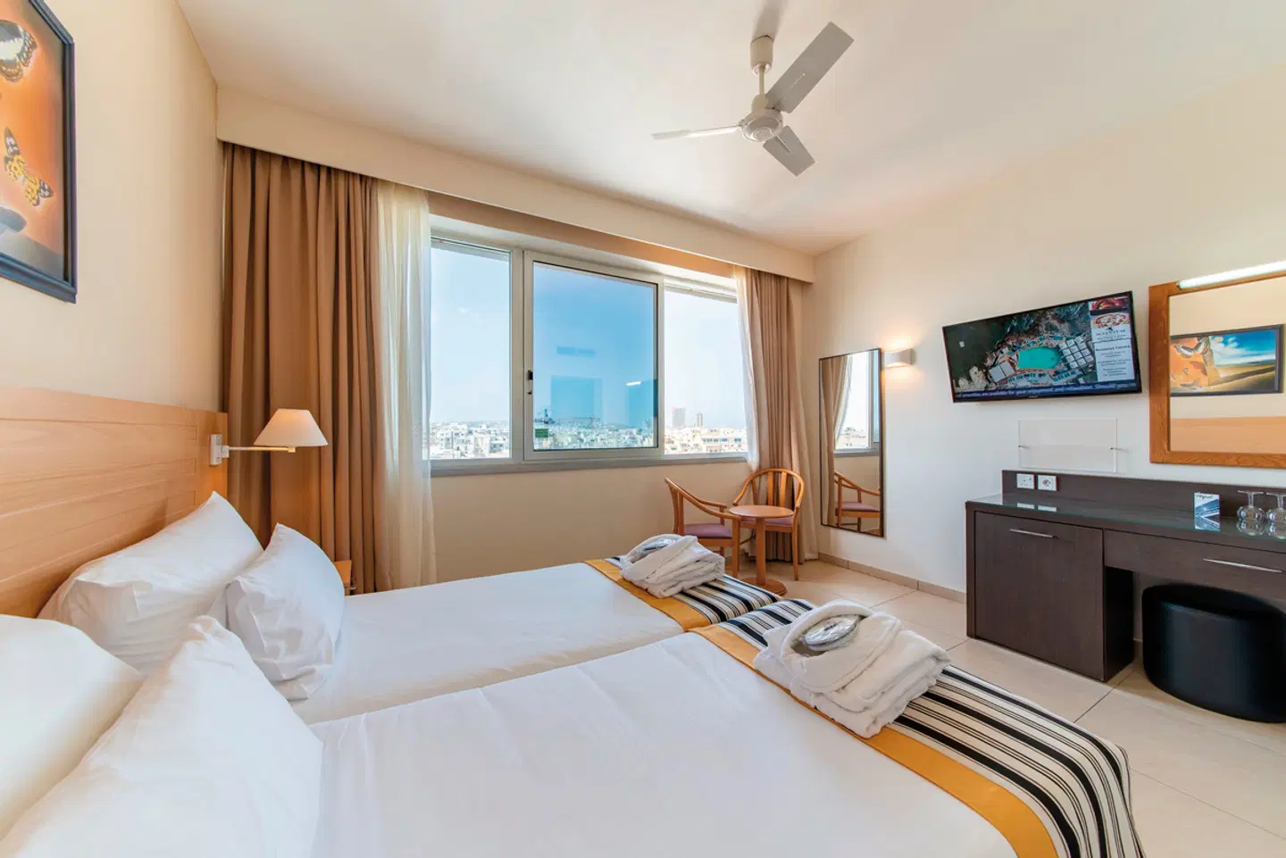 Preluna Hotel & Spa ROOM_EXAMPLE