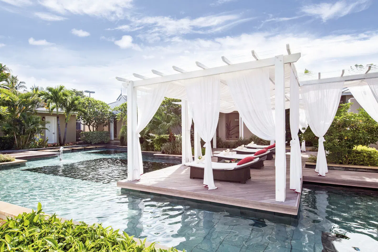 La Pirogue Mauritius OUTDOOR_POOL