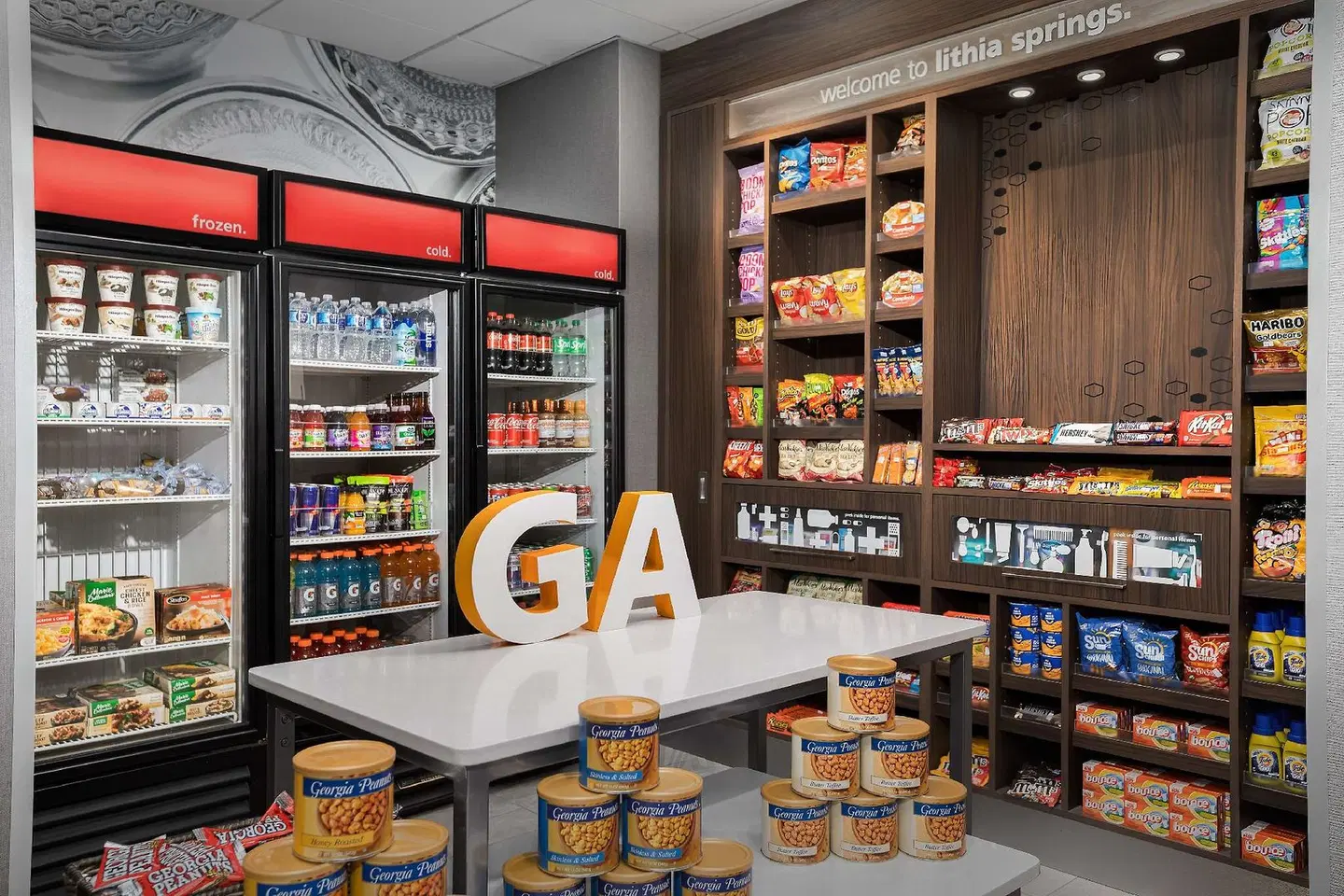 Hampton Inn & Suites ATL-Six Flags Bar