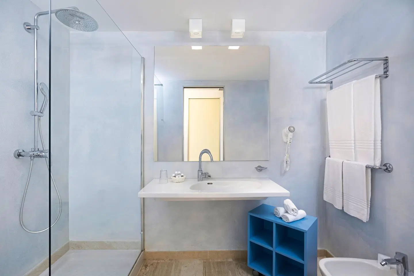 Sentido Tirreno Resort Badezimmer