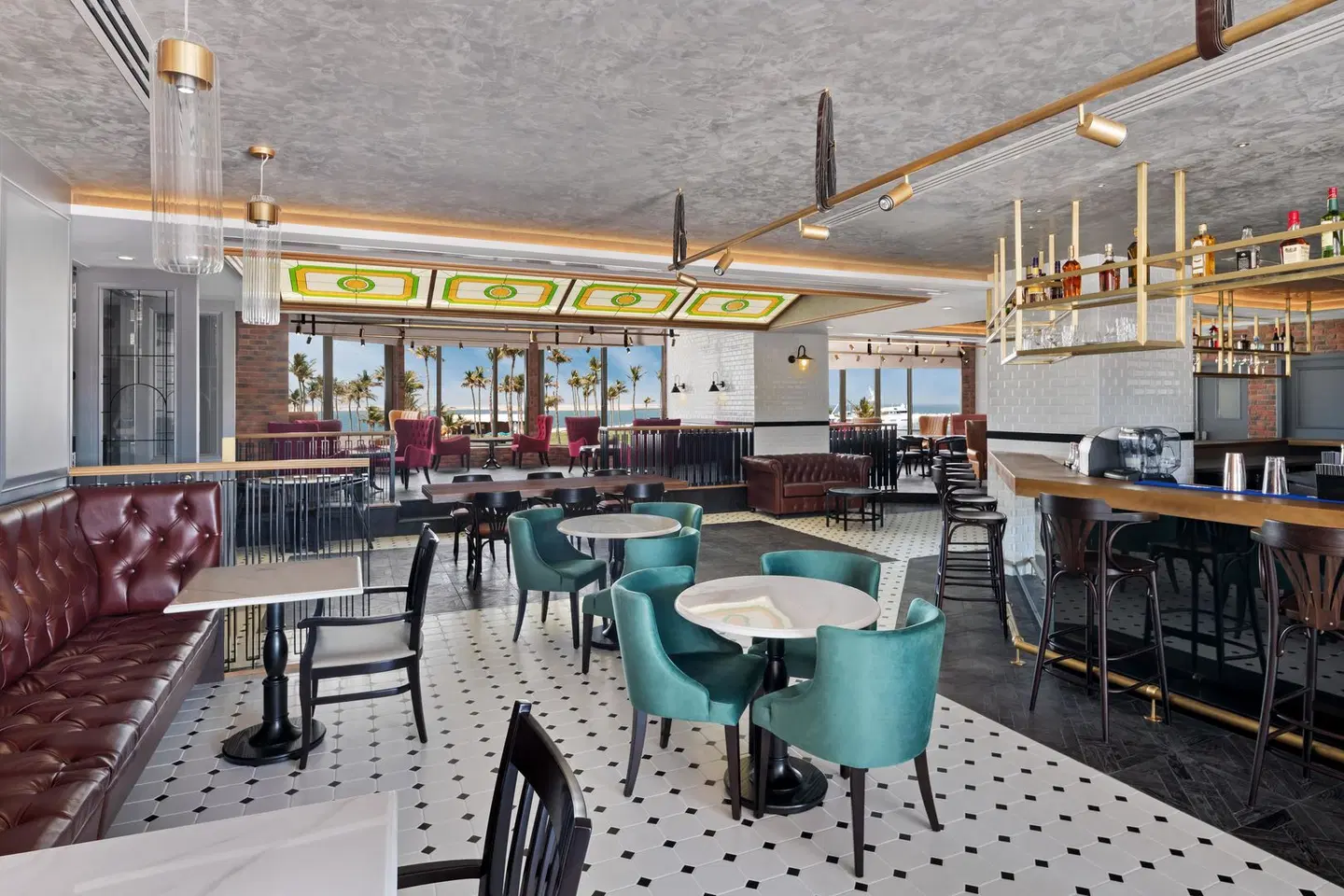 JA The Resort - JA Beach Hotel Bar