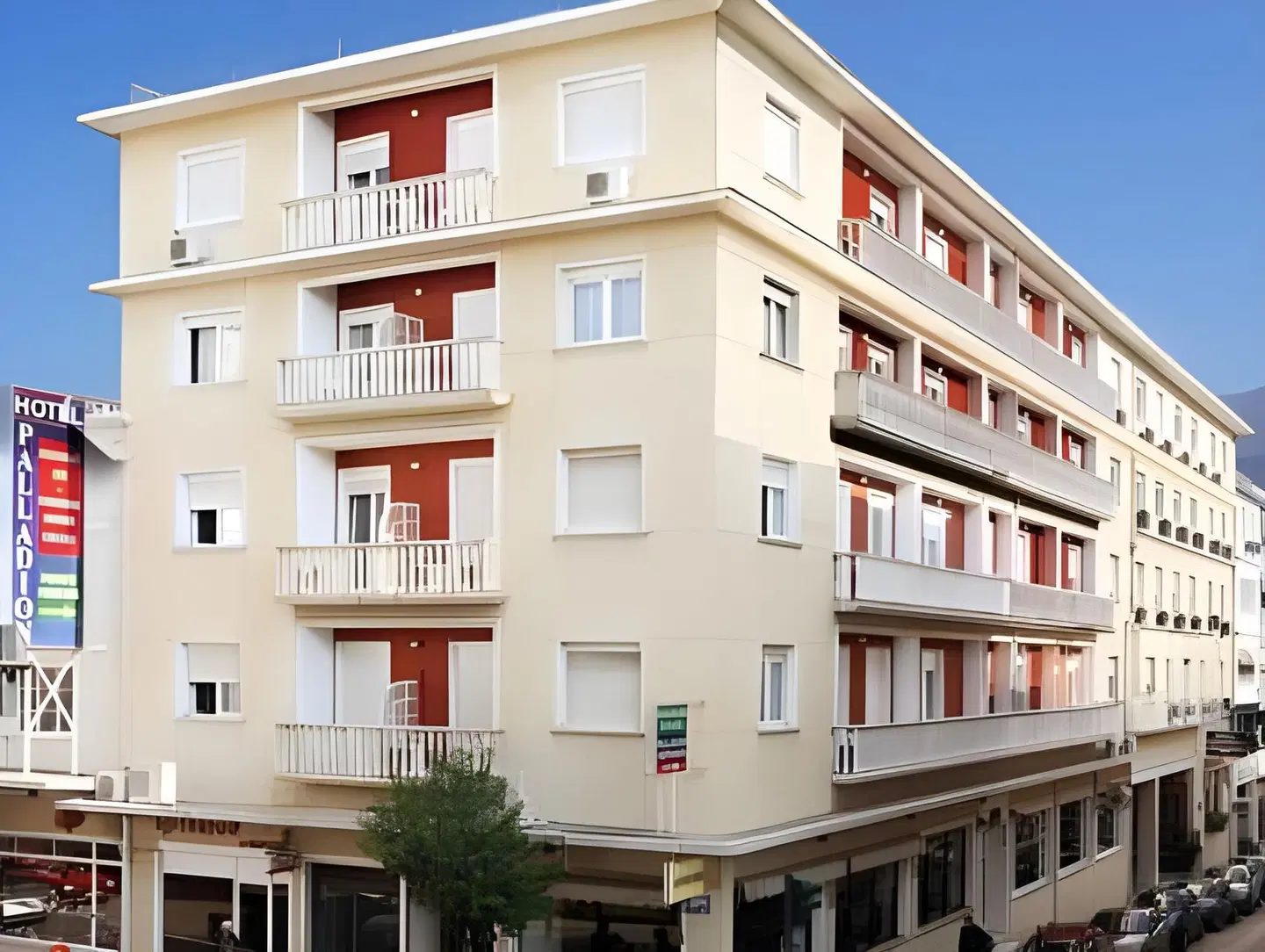 Palladion Hotel EXTERIOR