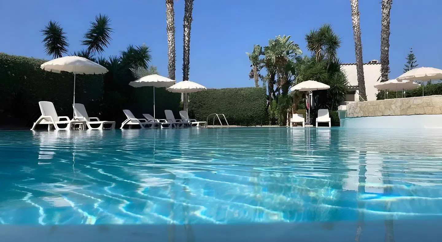 Magnolia OUTDOOR_POOL