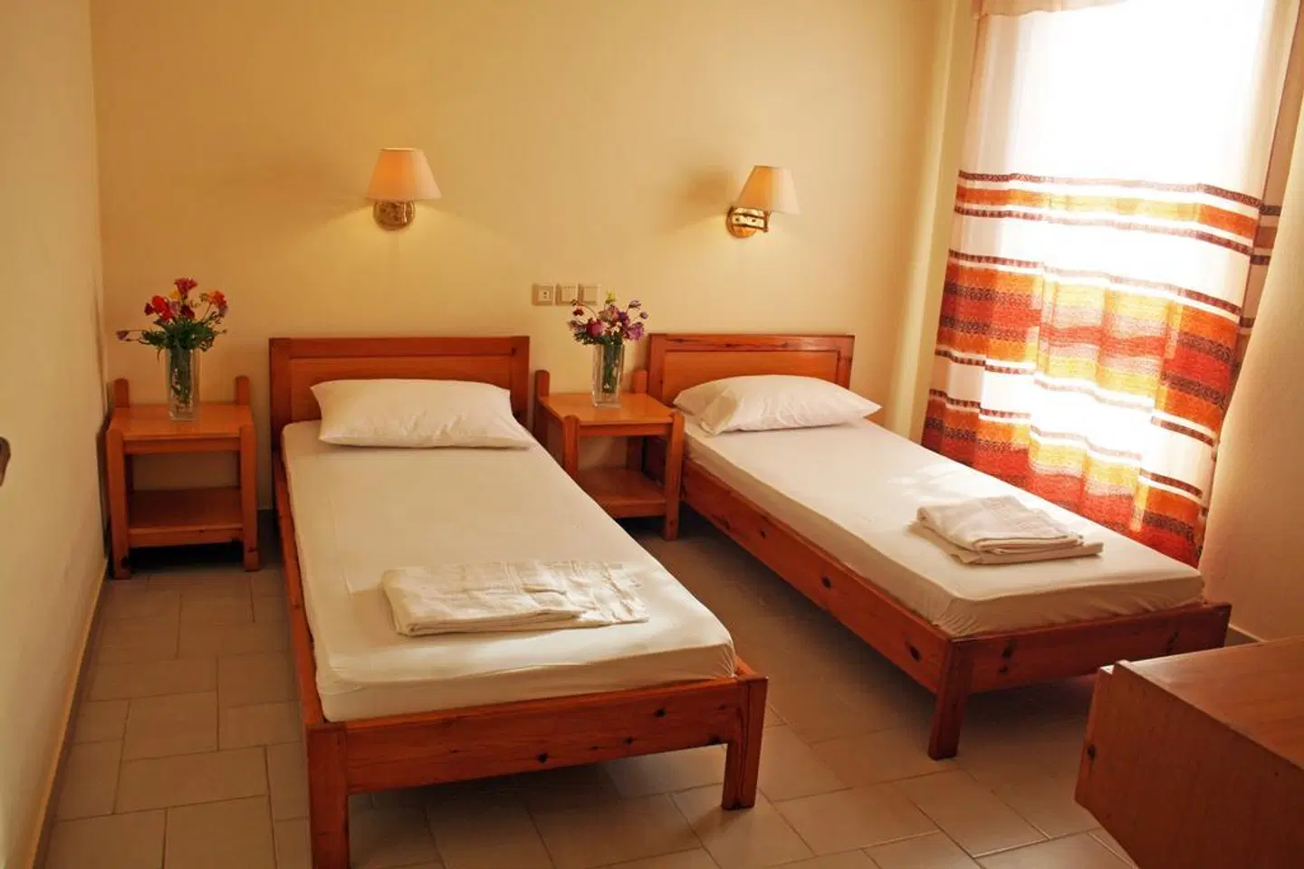 Haris Apartments ROOM_EXAMPLE