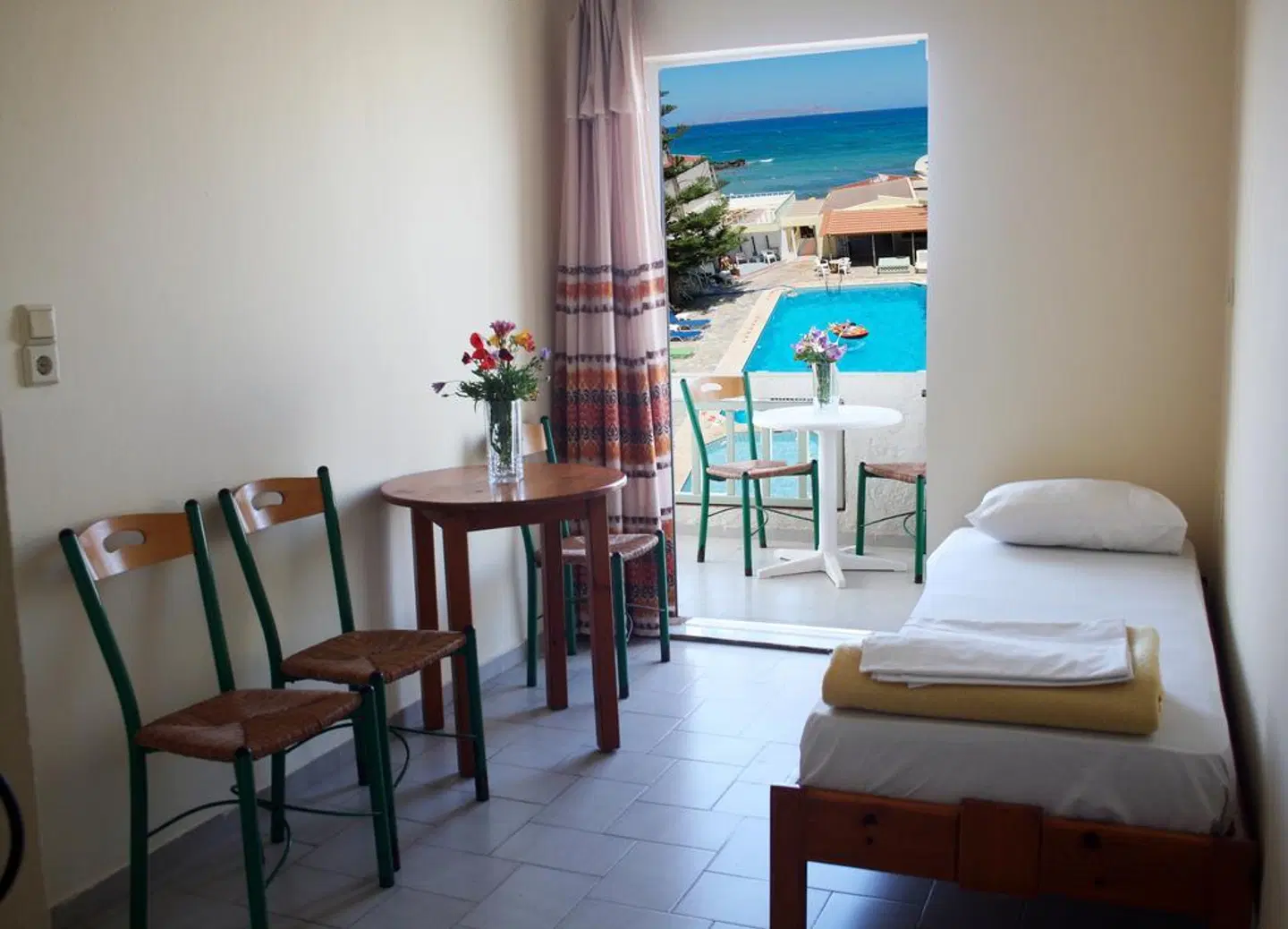 Haris Apartments ROOM_EXAMPLE