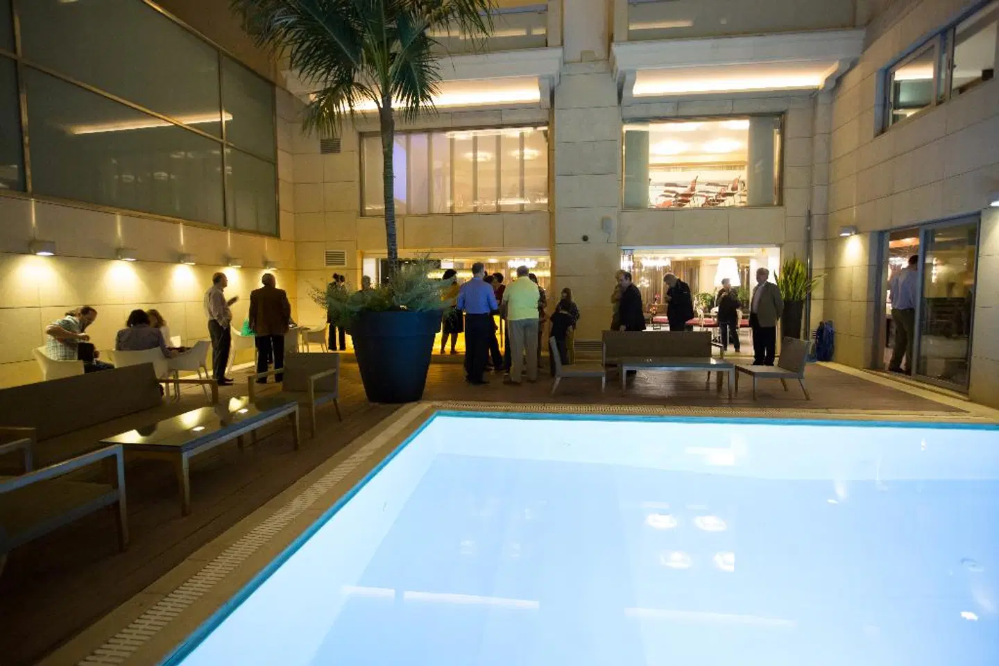 Nafs Hotel Hallenbad