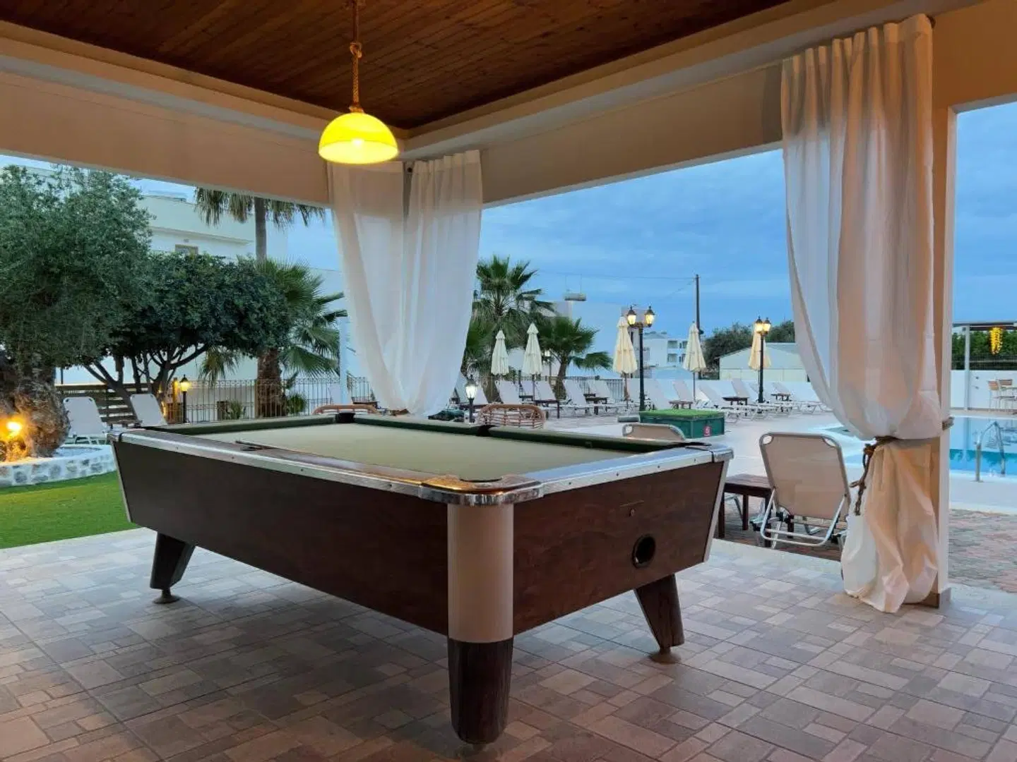 Newcastle Studios Terrasse