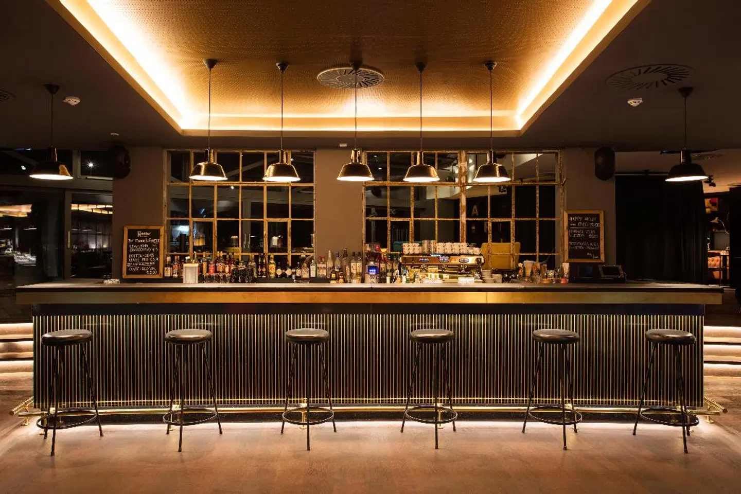 Ruby Marie Hotel Vienna Bar