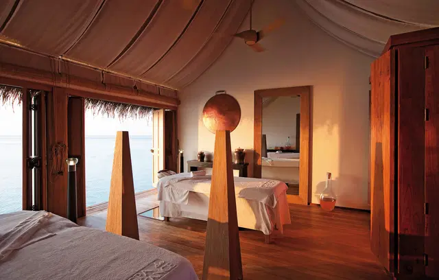Constance Moofushi Maldives ROOM_EXAMPLE