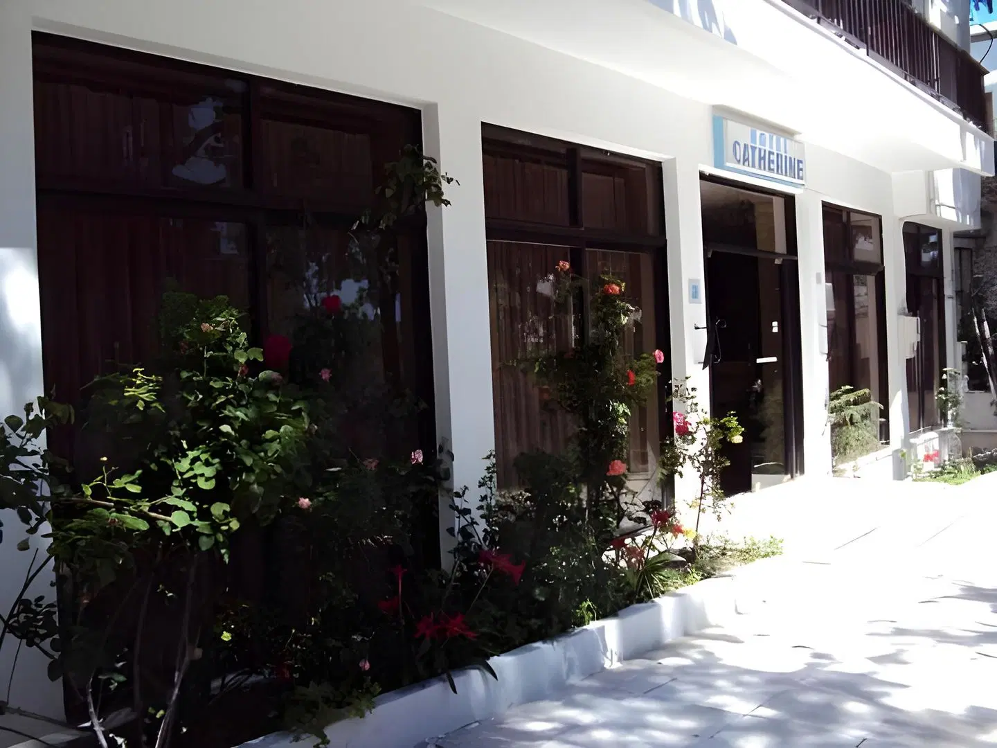 Catherine Hotel EXTERIOR