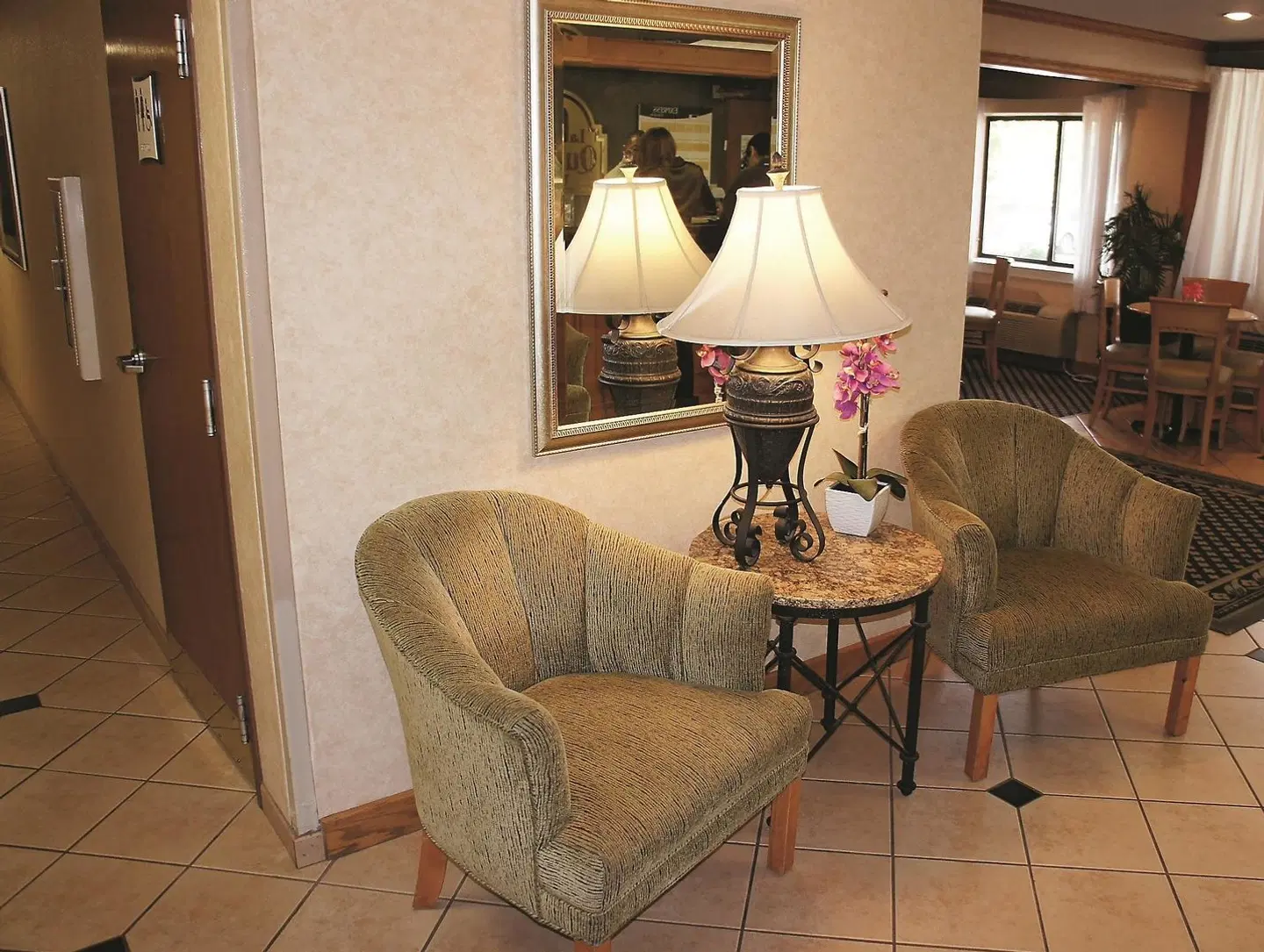 La Quinta Inn & Suites by Wyndham Atlanta Midtown - Buckhead ROOM_EXAMPLE