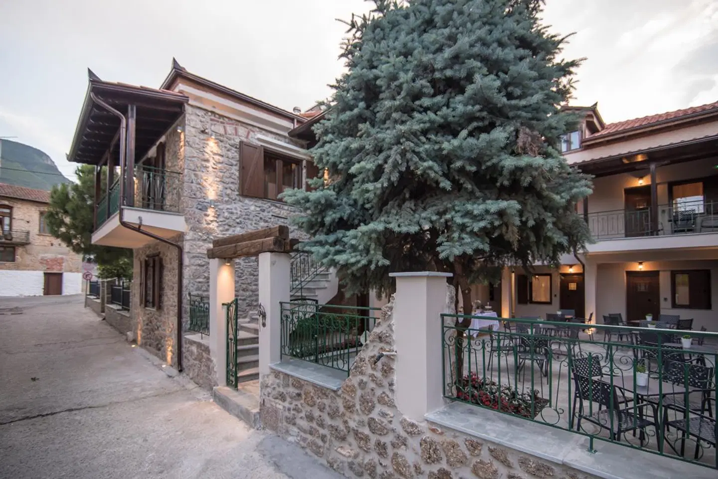 Mythic Valley EXTERIOR