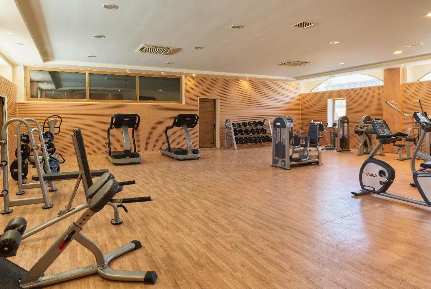 SEAFOS Luxury Resort & Spa SPORTS_AND_LEISURE