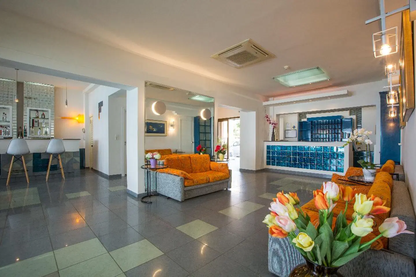 Flisvos LOUNGE_LOBBY