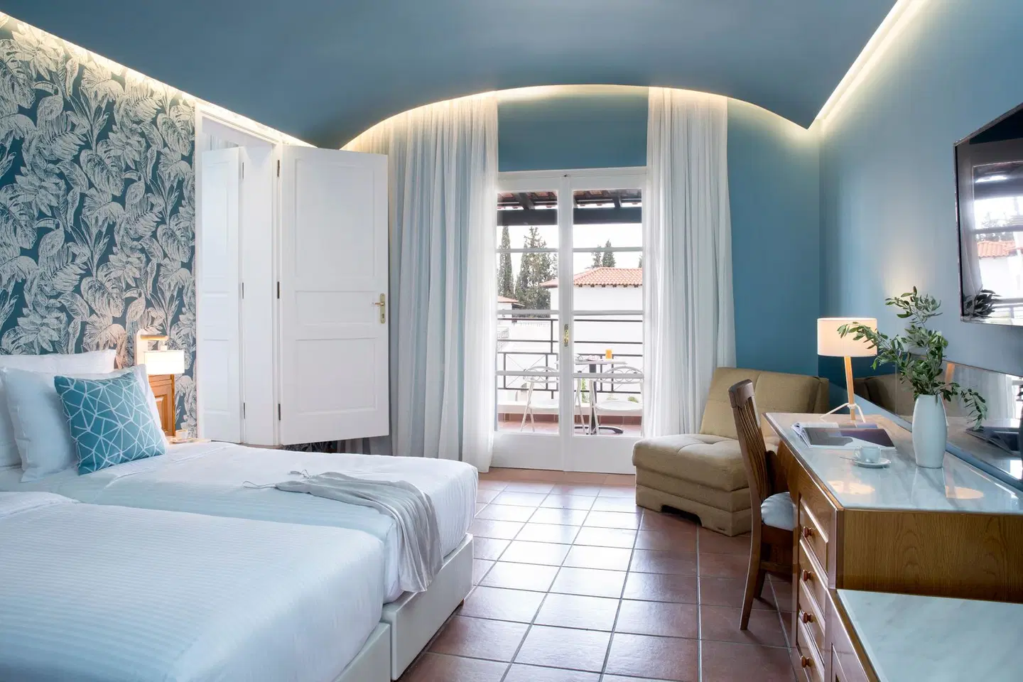 Eretria Hotel and Spa Resort ROOM_EXAMPLE