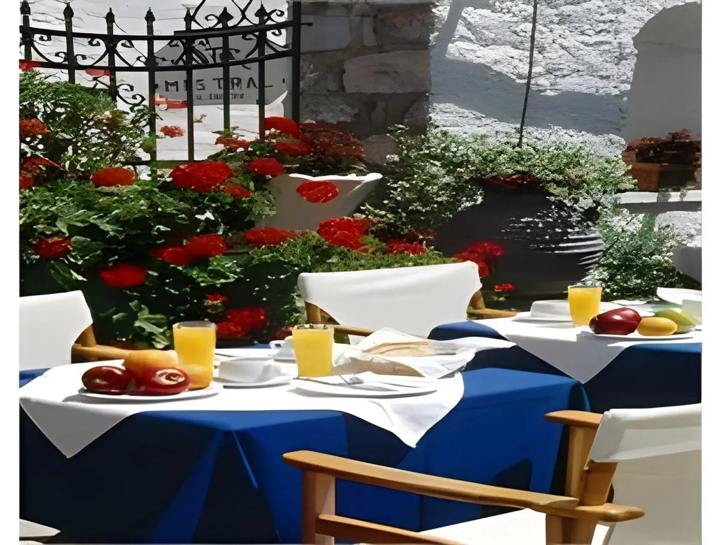 Mistral Hotel Terrasse