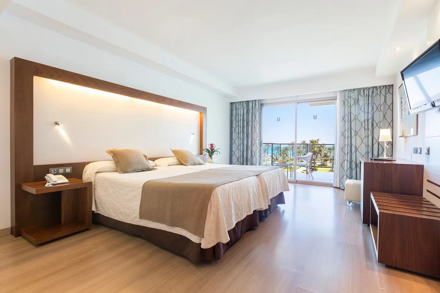 Hipotels Cala Millor Park ROOM_EXAMPLE