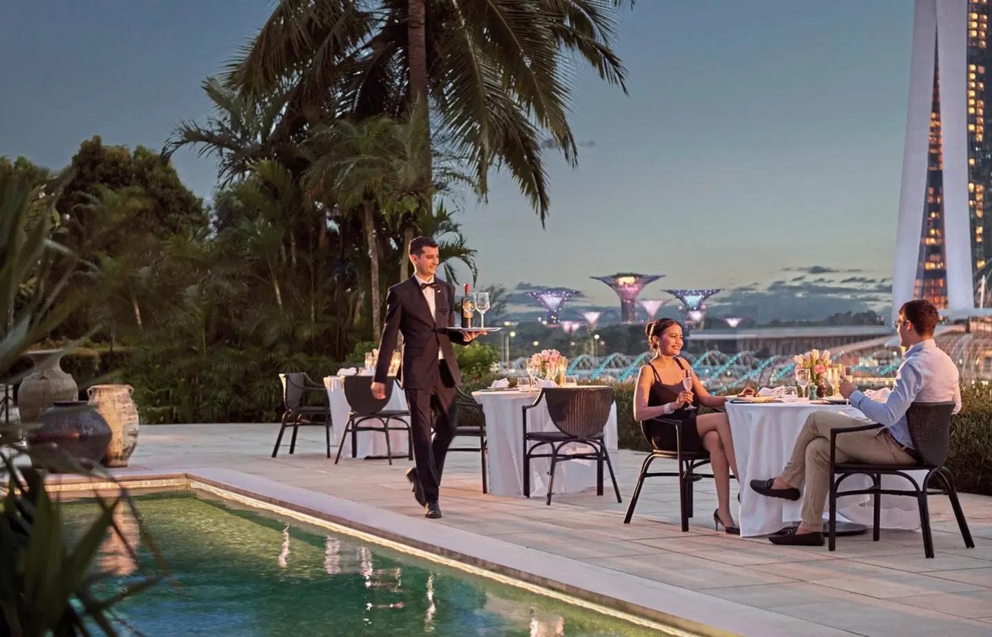 Mandarin Oriental, Singapore Restaurant