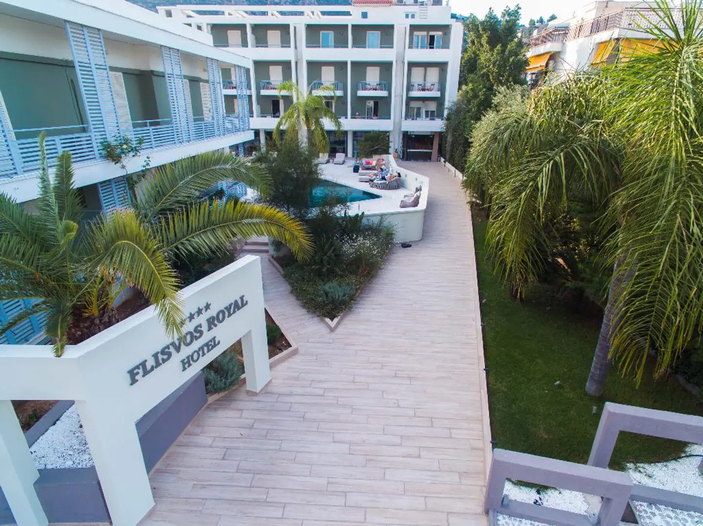 Flisvos Royal EXTERIOR