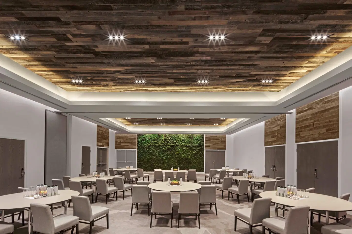 1 Hotel South Beach Konferenz