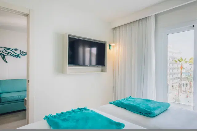 Iberostar Waves Alcudia Park ROOM_EXAMPLE