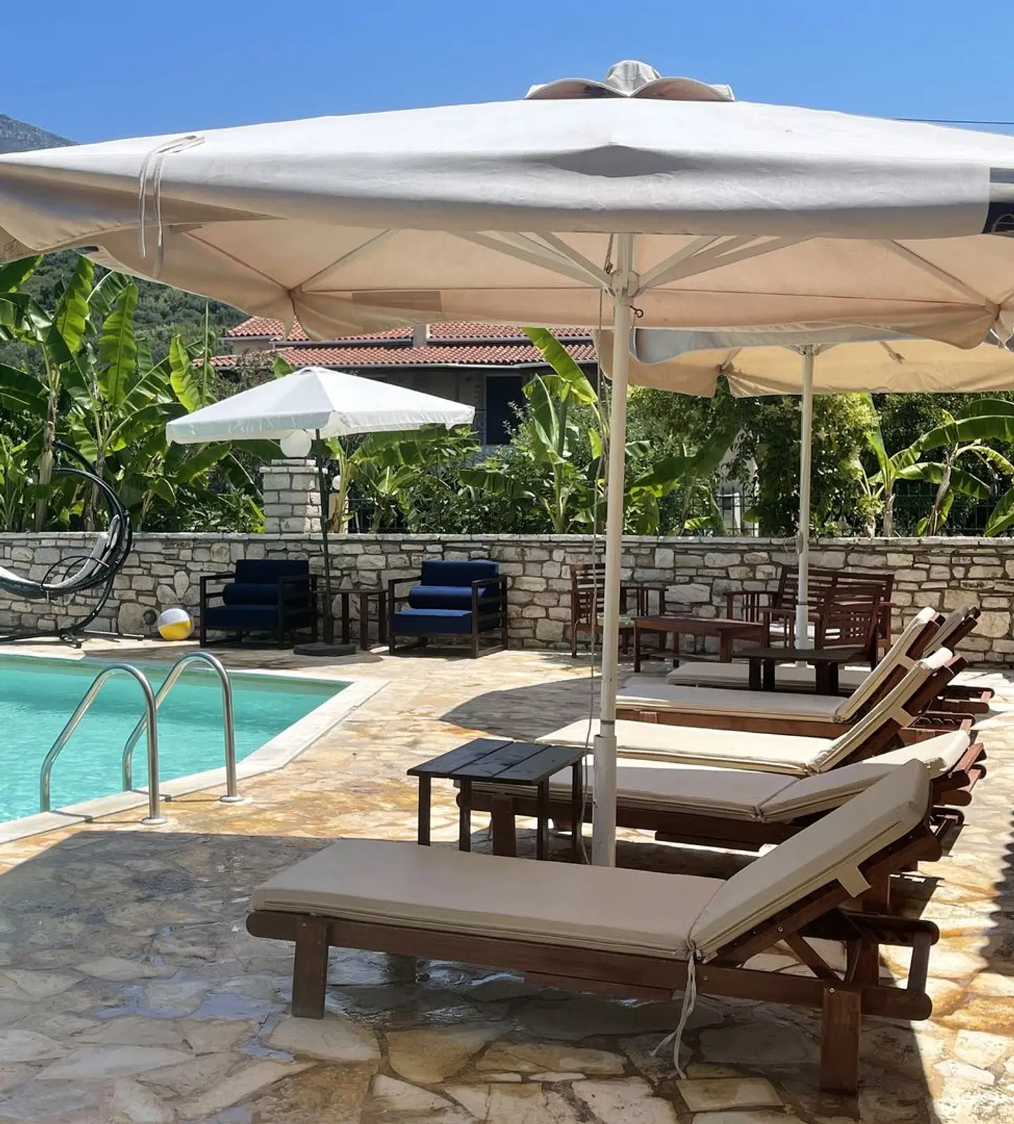 Kaiafas Lake Hotel OUTDOOR_POOL