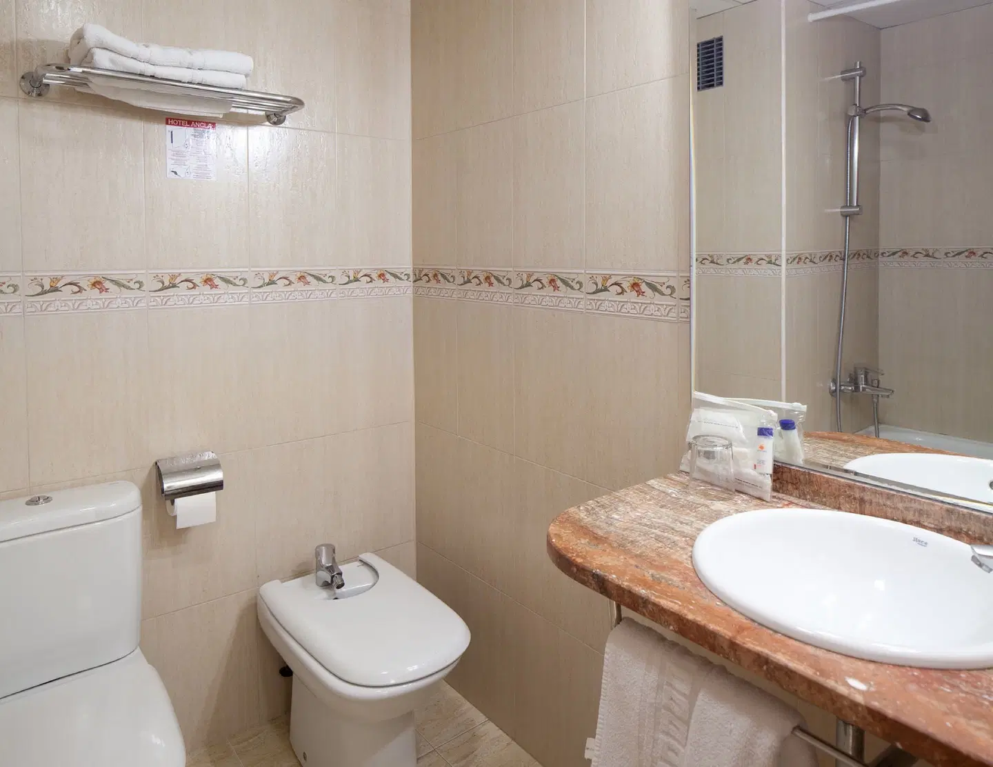 htop Palm Beach & SPA Badezimmer