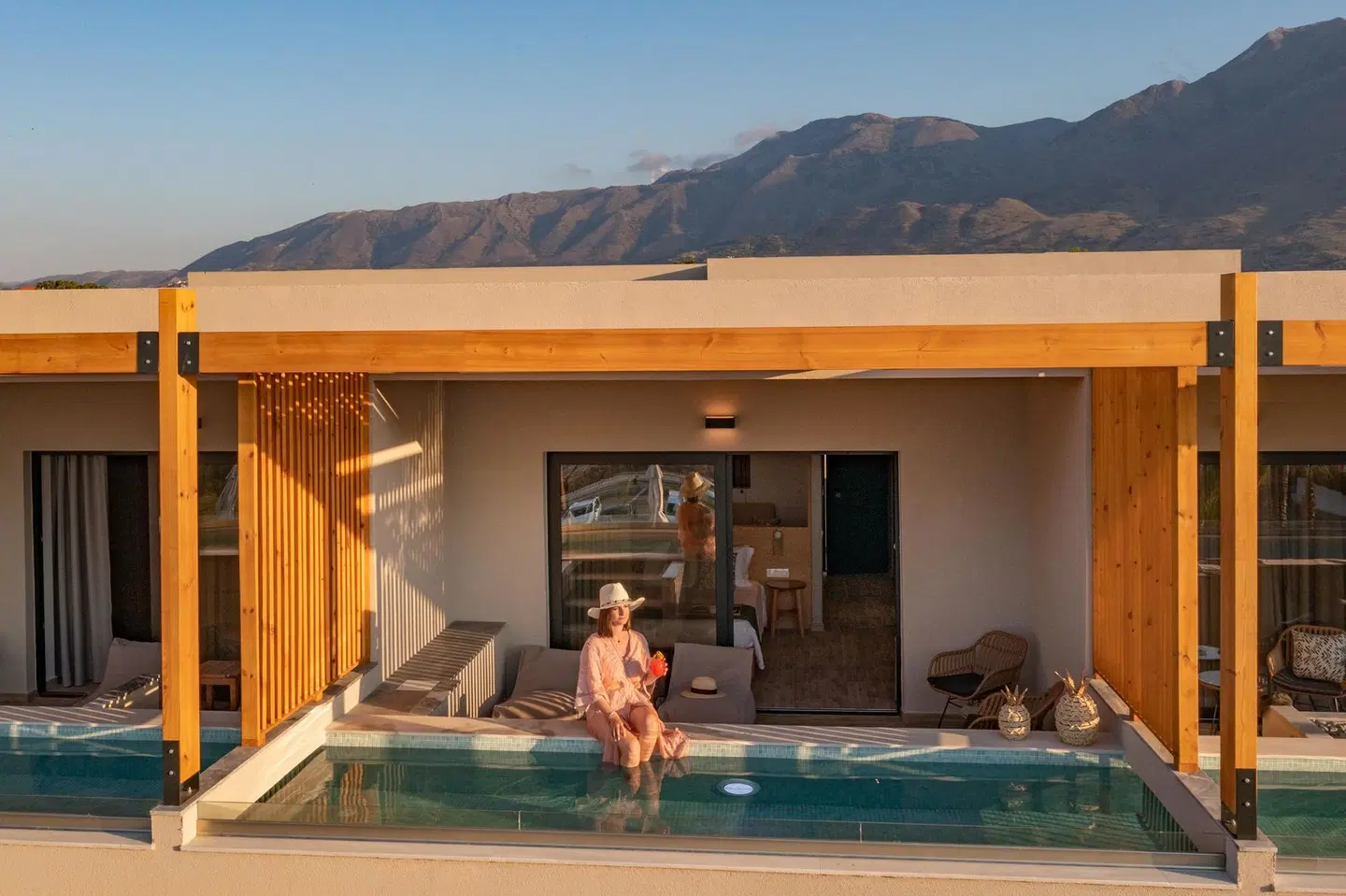 Georgioupolis Suites ROOM_EXAMPLE