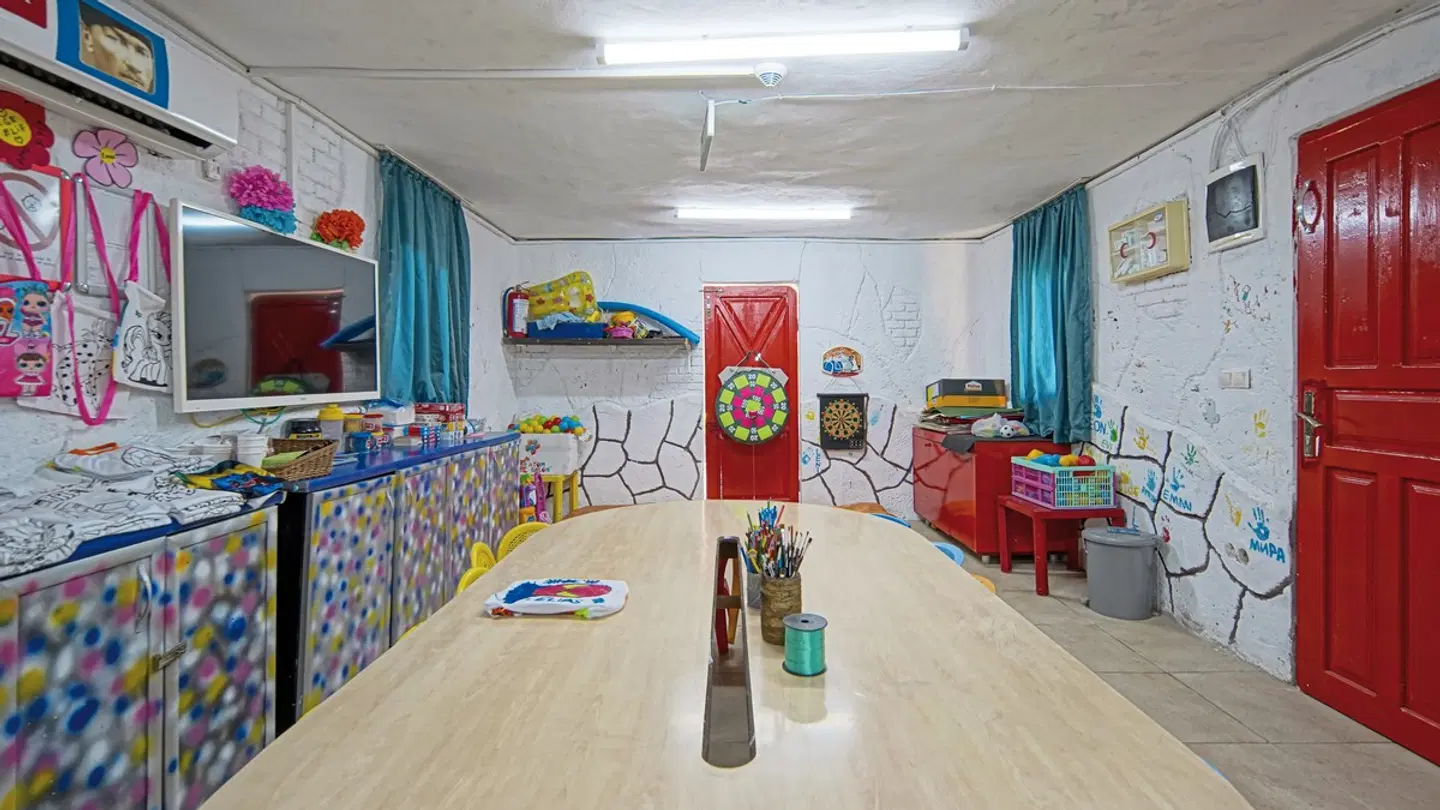 Side Aluna Hotel Restaurant