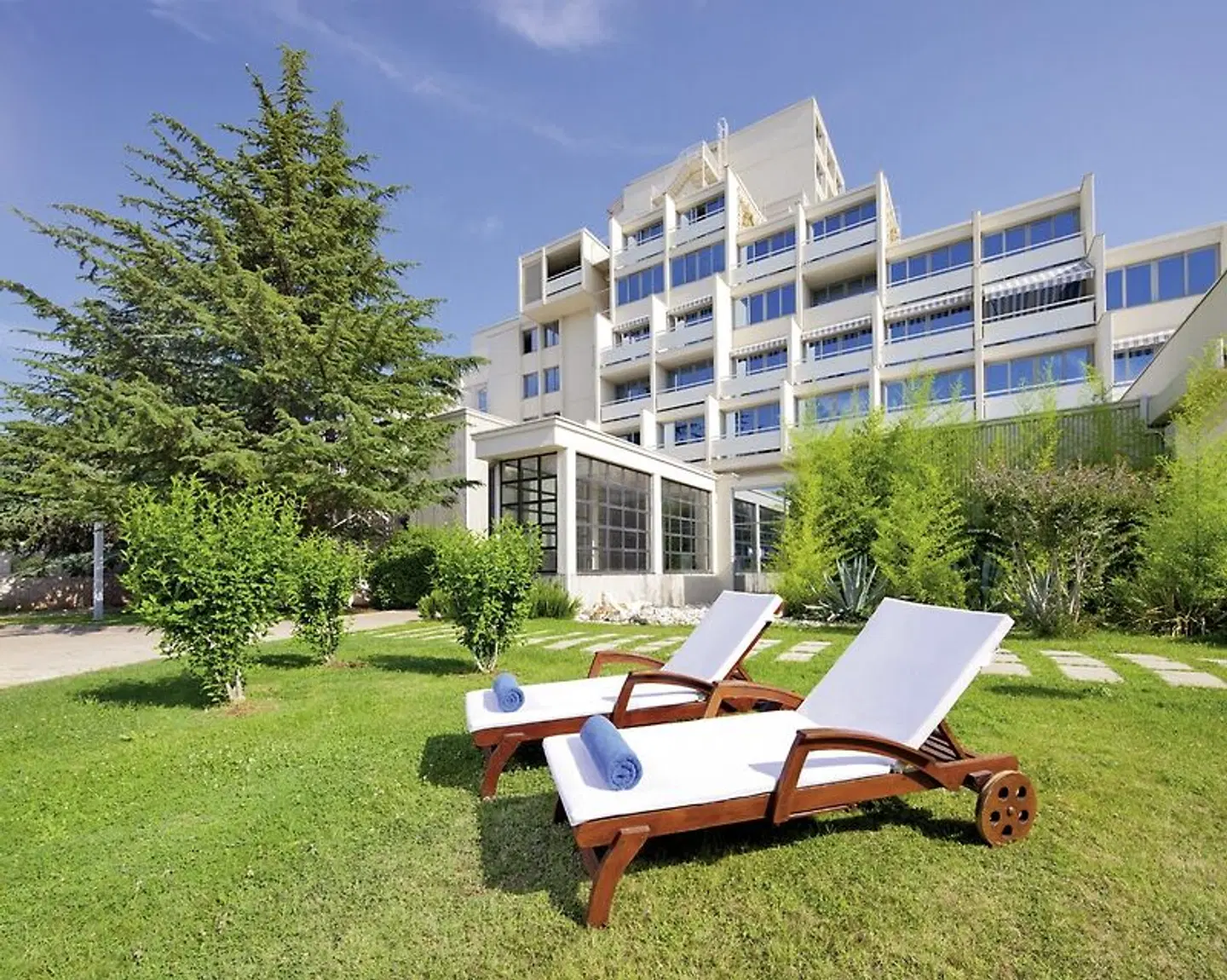 Valamar Diamant Hotel EXTERIOR