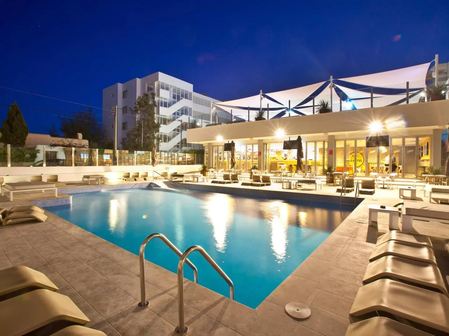 Ryans Ibiza OUTDOOR_POOL