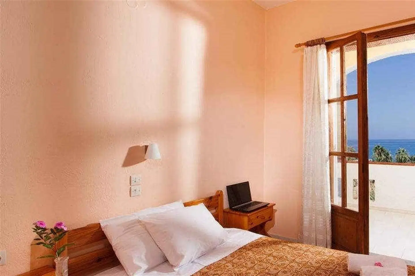 Babis Hotel ROOM_EXAMPLE