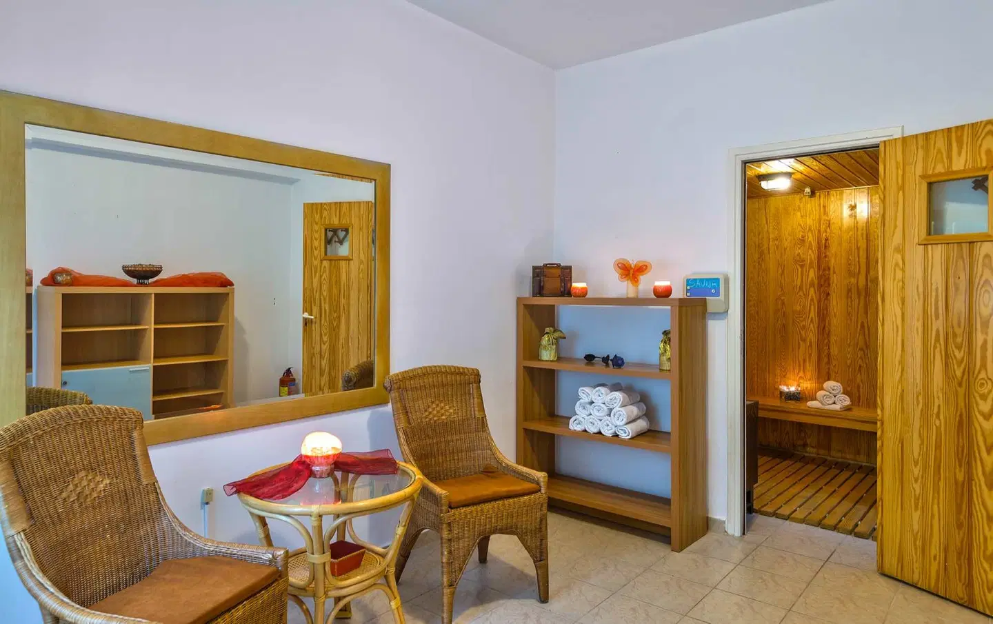 Veronica Hotel ROOM_EXAMPLE