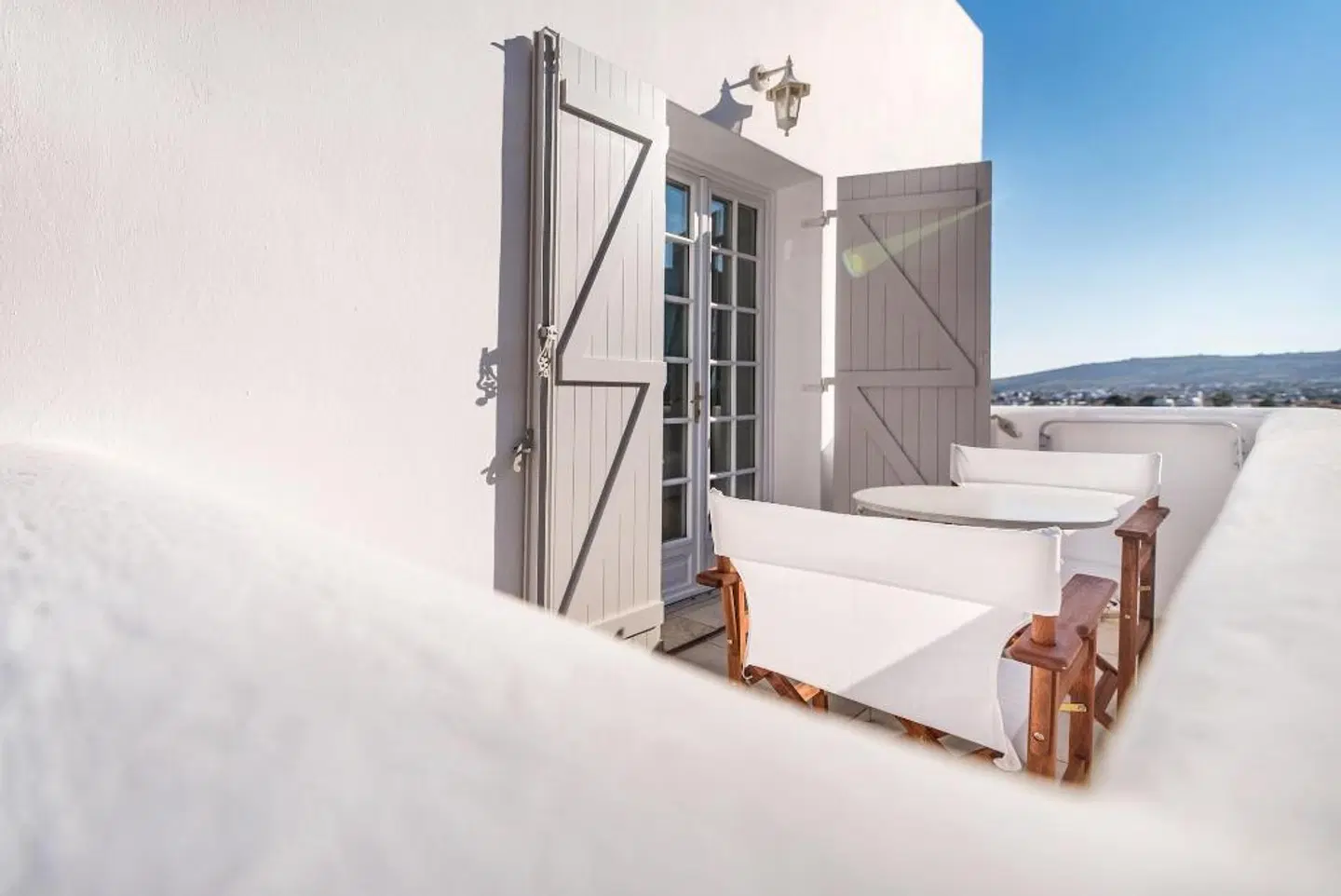 LavaRock Santorini MODEL_IMPRESSION