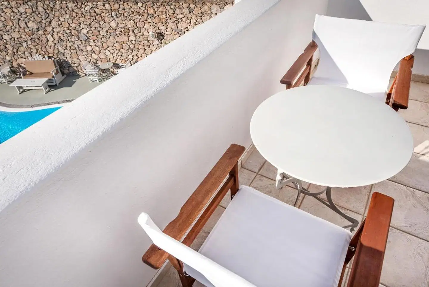 LavaRock Santorini Badezimmer