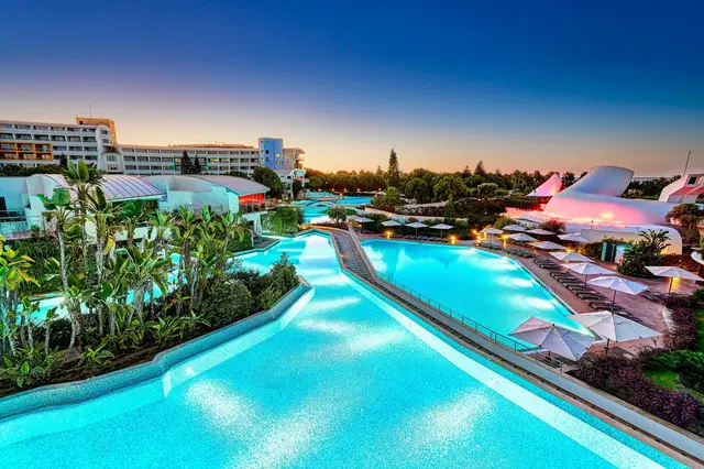 Cornelia Diamond Golf Resort & Spa EXTERIOR