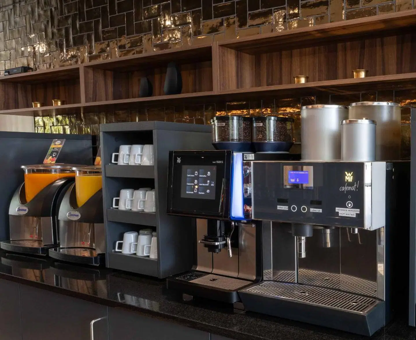 PLAZA INN Wiener Neustadt, BW Signature Collection Bar