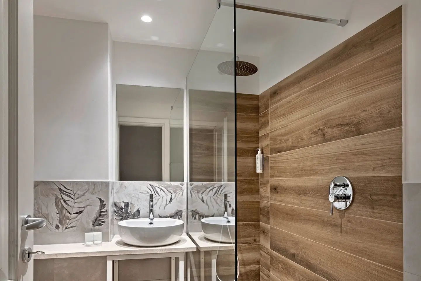 Rina Hotel Badezimmer