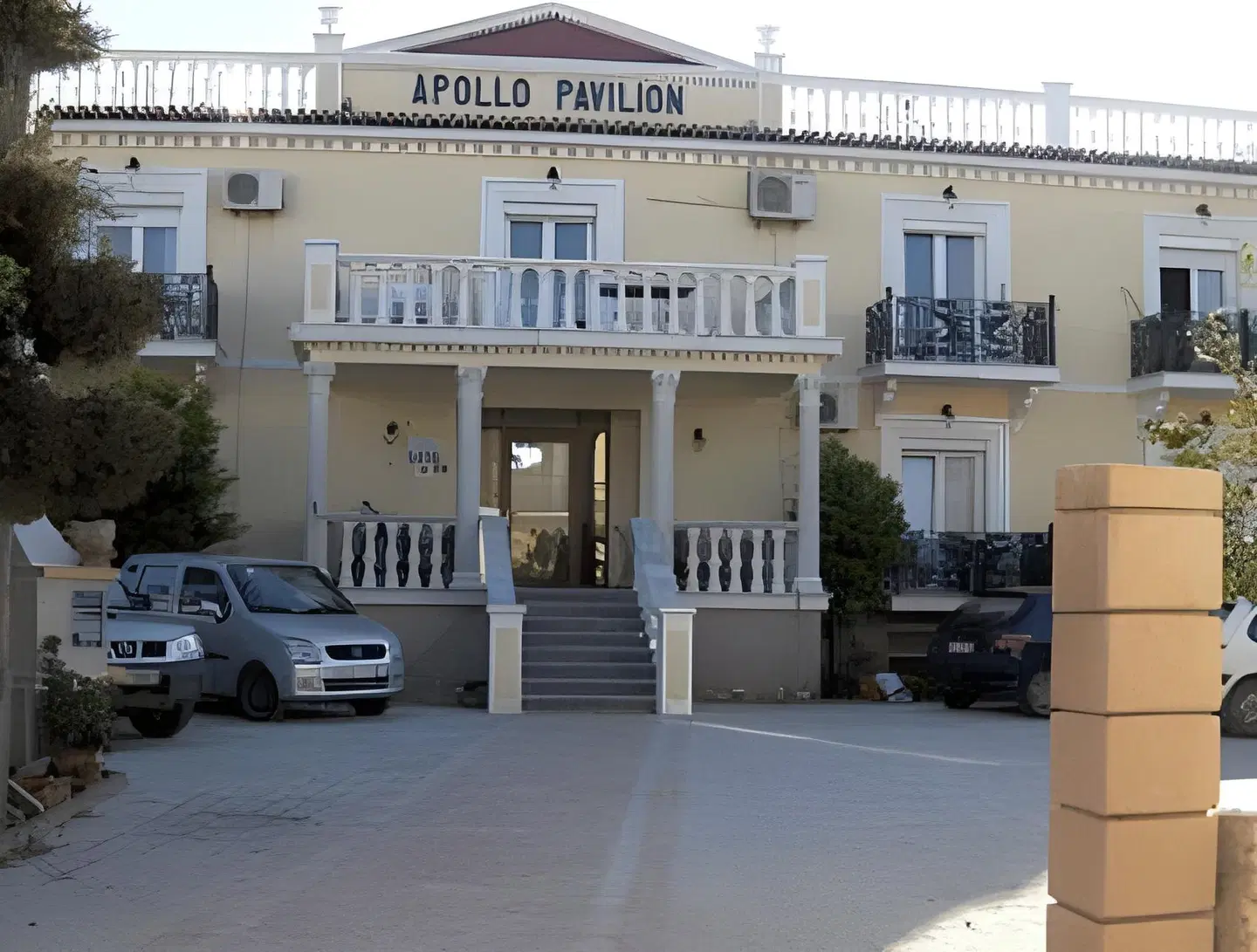 Apollo Pavilion Apartments EXTERIOR