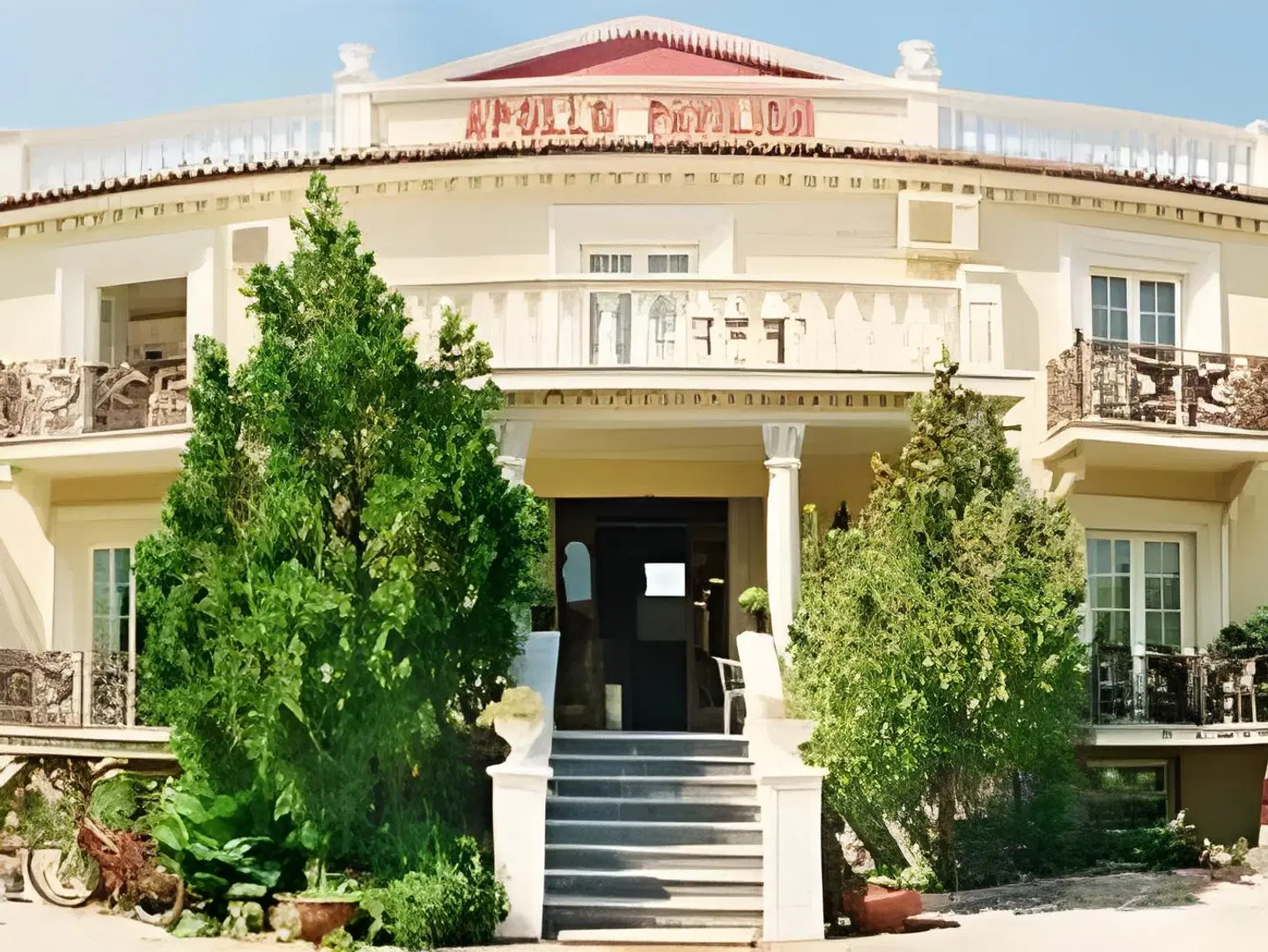 Apollo Pavilion Apartments EXTERIOR