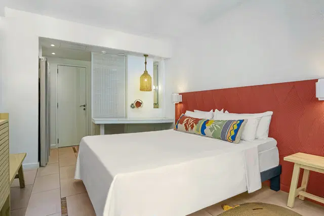 Sunrise Attitude ROOM_EXAMPLE