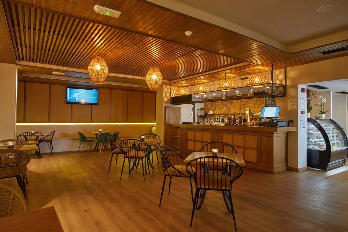 Dreams Jardín Tropical BAR