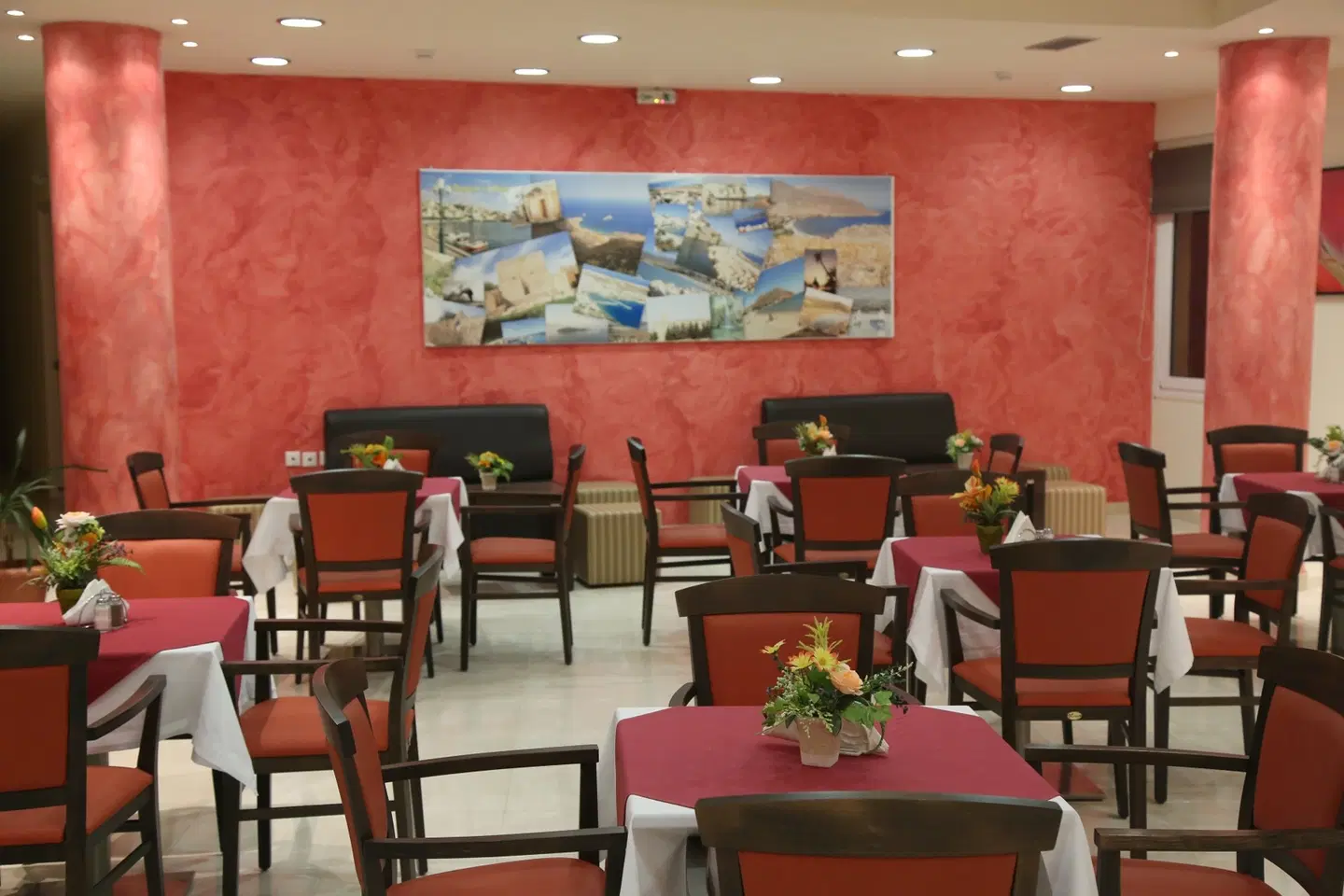 Hotel Sea Breeze Restaurant