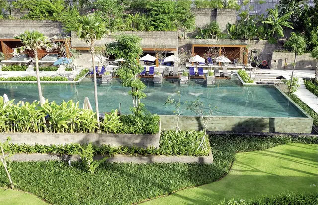 Hotel Indigo Seminyak Bali Beach Garten