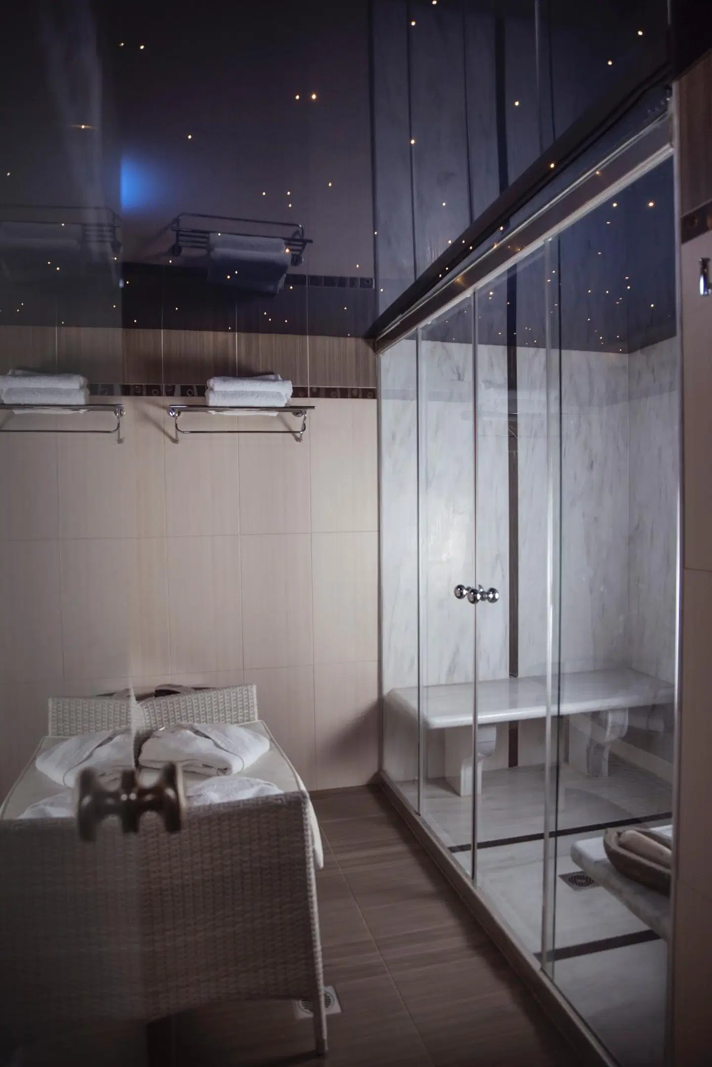 Theofilos Paradise Boutique Hotel Badezimmer