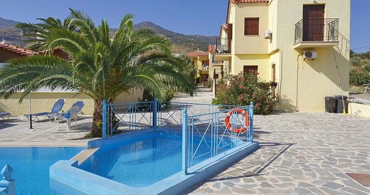 Stella Apartments OUTDOOR_POOL